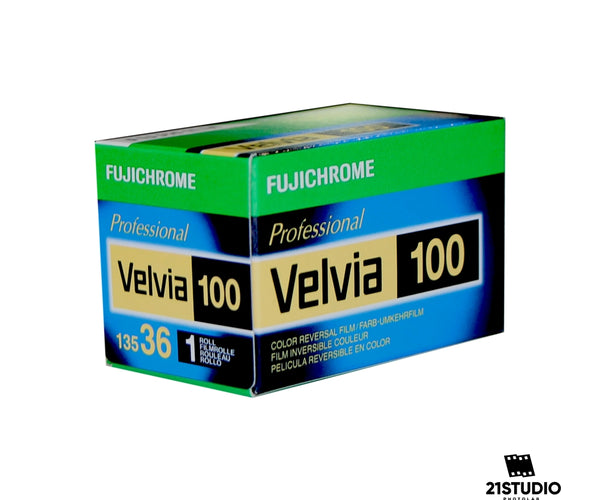 【FUJIFILM】Velvia Owain Gregory — 100 Velvia Fuji Shooting フィルムカメラ
